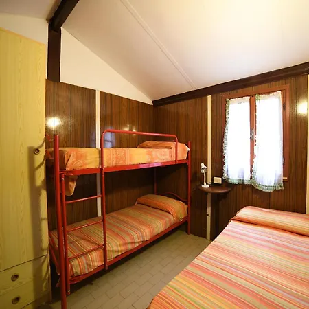 Holiday home Mobile In Ferienresidenz Mit Pool, Cleaning Included *